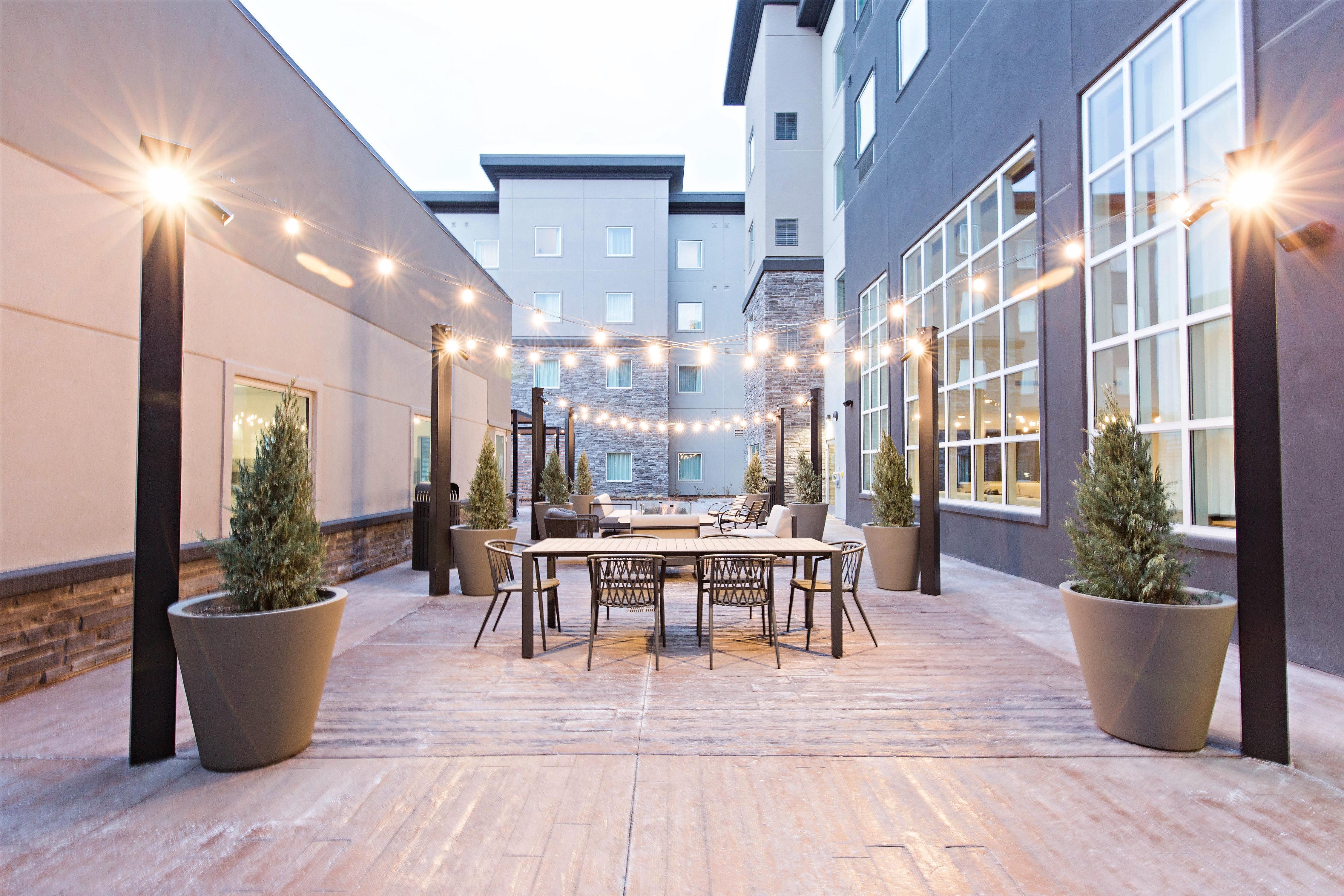 Staybridge - Denver North - By Ihg Thornton
