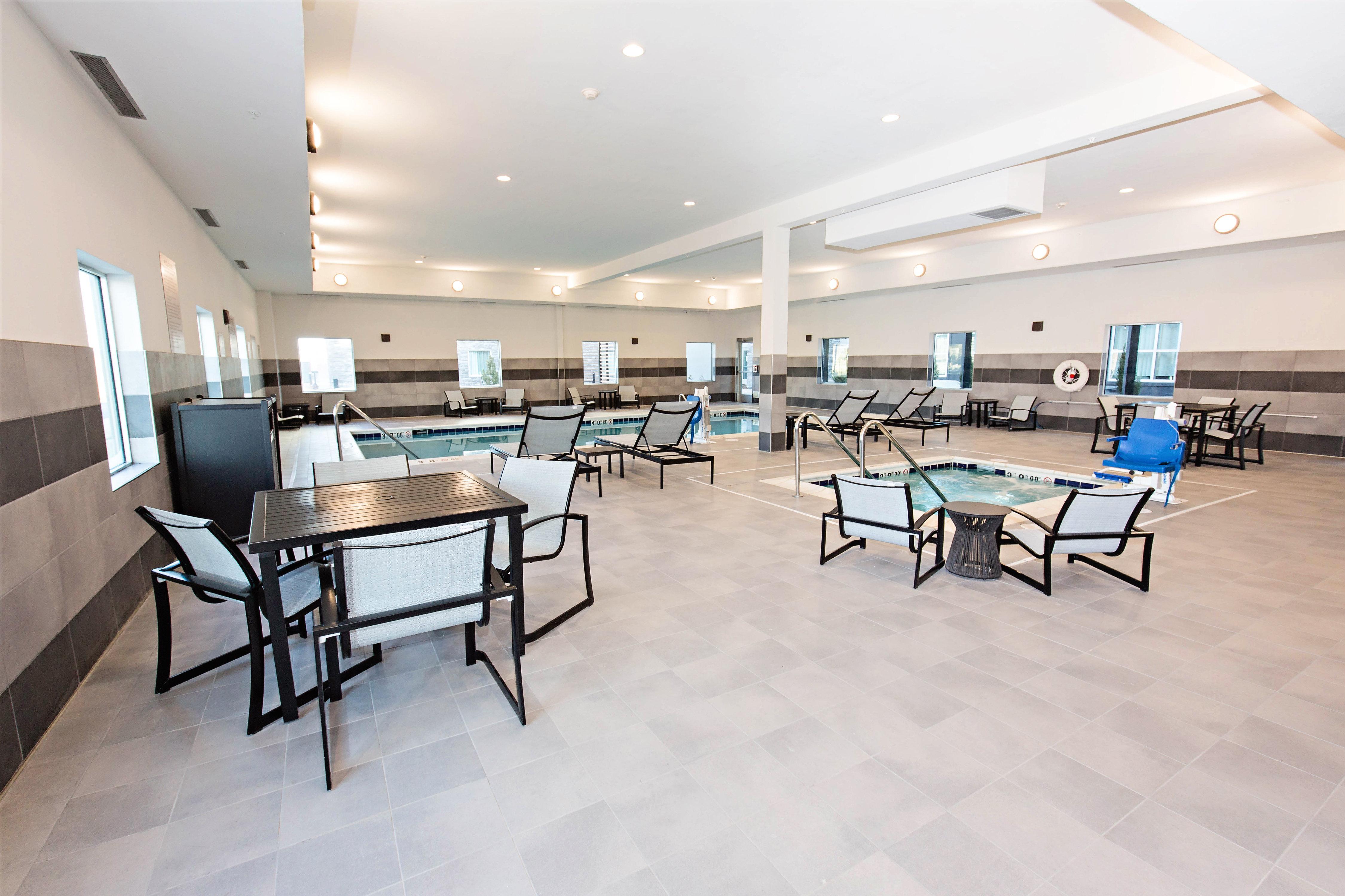 Hotel Staybridge - Denver North - By Ihg Thornton